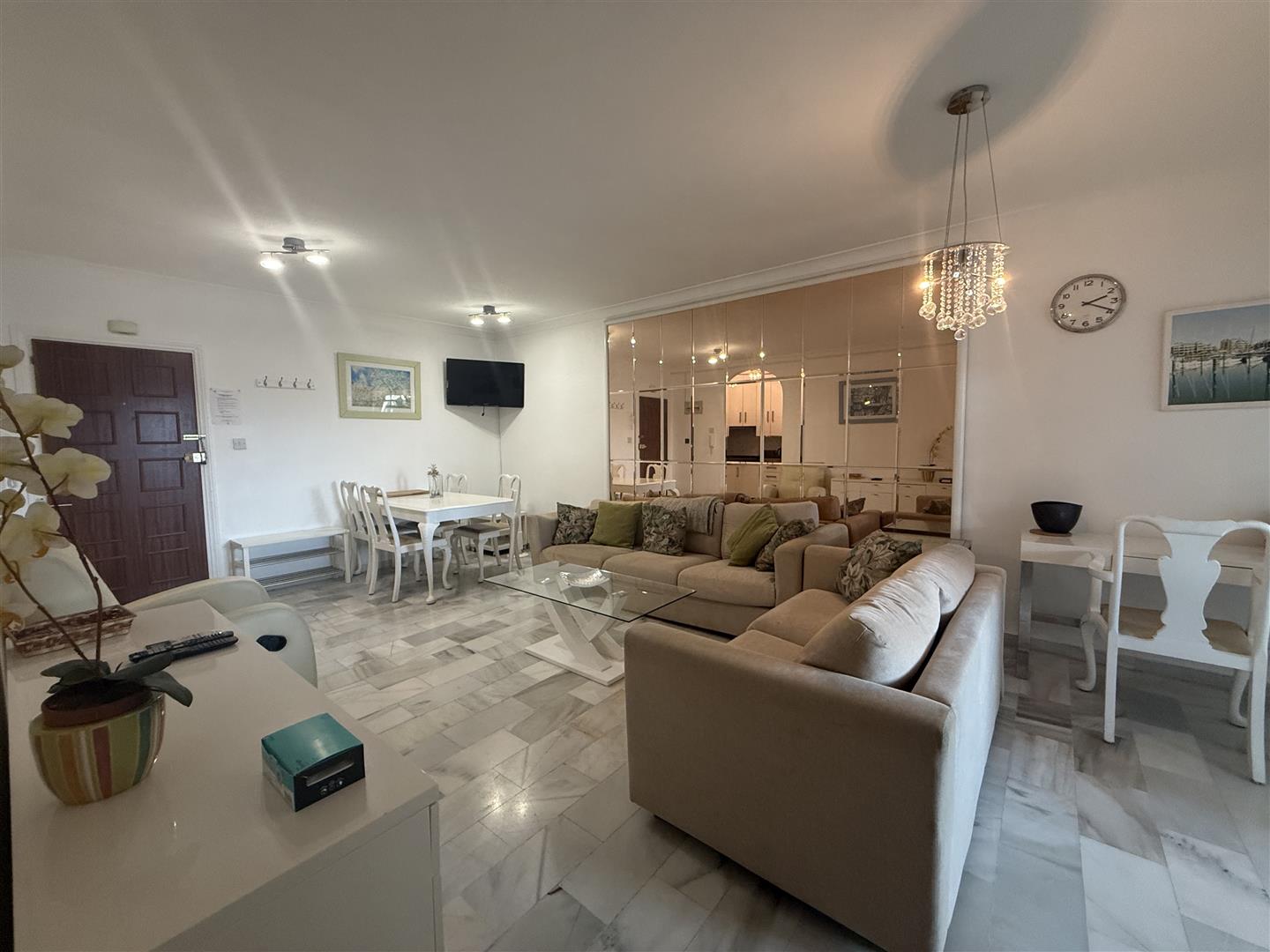 Image of Apartment - 2 Bedrooms - 1 Bathrooms for Rental in Marina Bay-Gibraltar, Image 4
